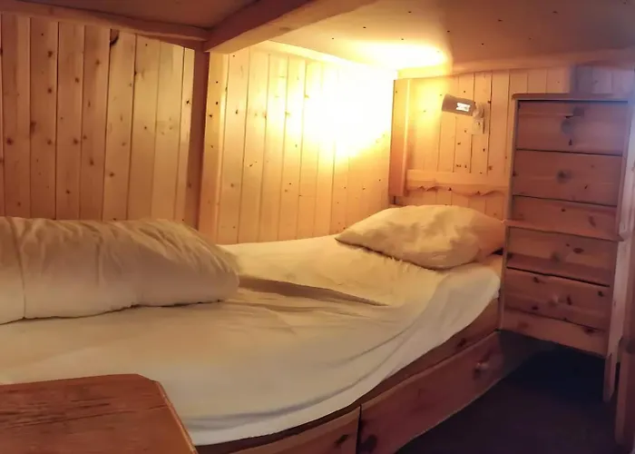 - Inout - 5 Beds Flat G-7 * Val Thorens