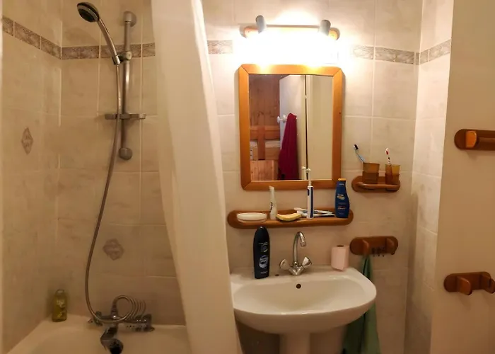 - Inout - 5 Beds Flat G-7 Val Thorens